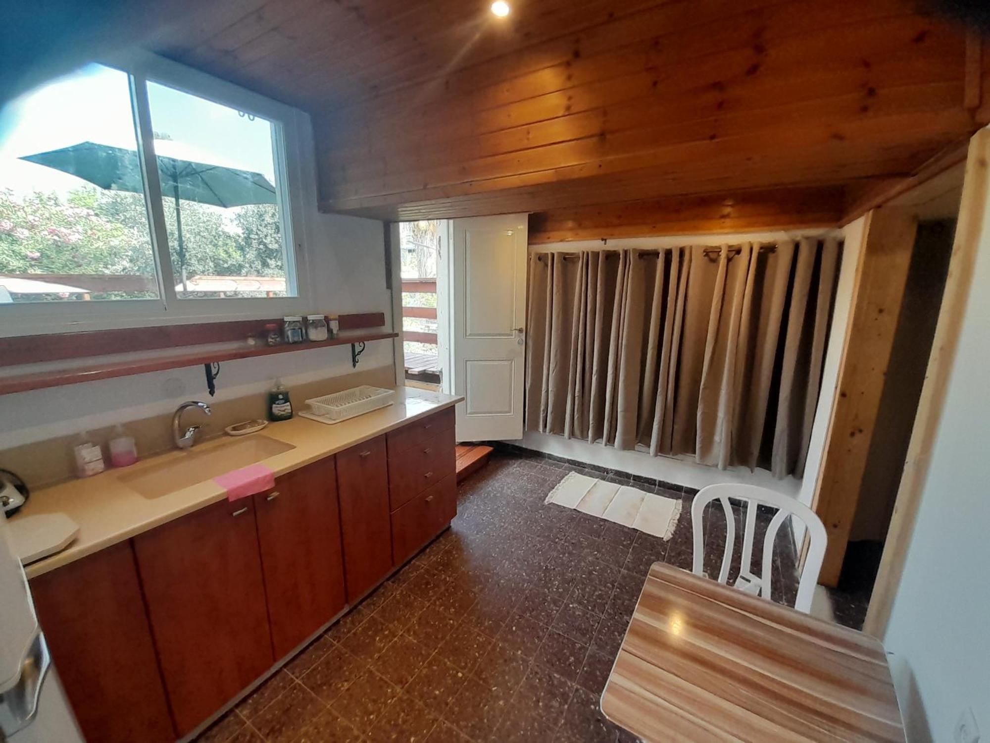 Czarina Cabin הבקתה הקיסרית והדירה הקיסרית Czarina Apartment Caesarea Eksteriør billede